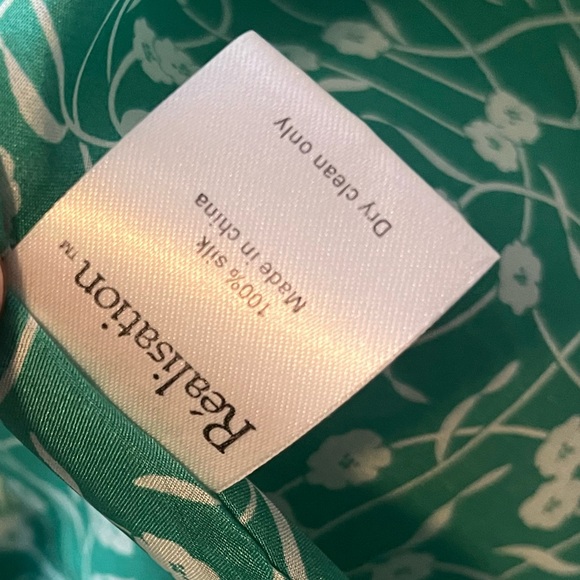 Realisation Ozzie silk mini dress - Picture 2 of 3